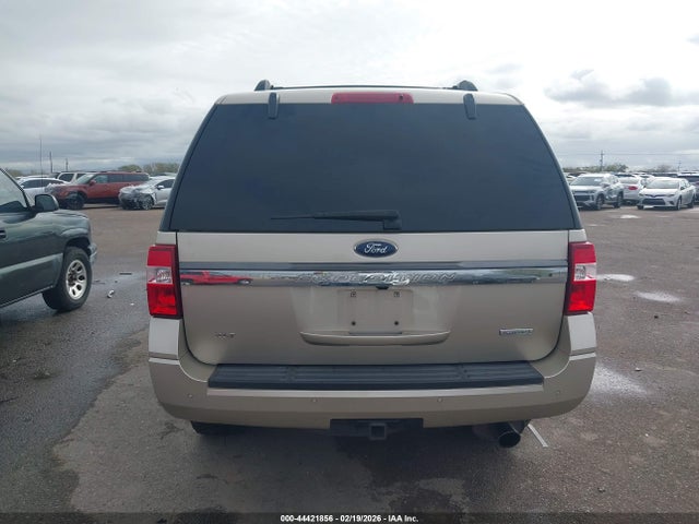 1FMJU1JT8HEA75482 Ford Expedition Xlt