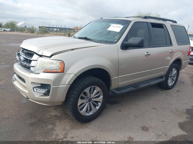 1FMJU1JT8HEA75482 Ford Expedition Xlt