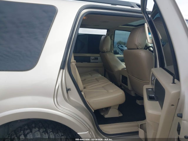 1FMJU1JT8HEA75482 Ford Expedition Xlt