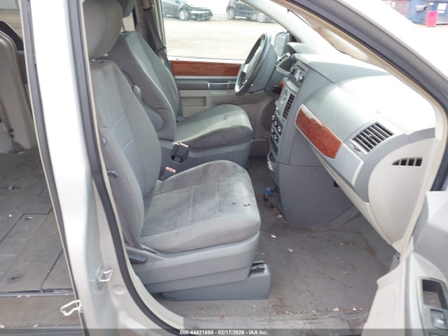 Aukcja sprzedaży 2009 Chrysler Town & Country Touring, vin: 2A8HR541X9R514877, numer aukcji: 44421880