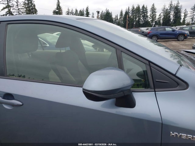 Toyota Corolla Hybrid Le 2021 JTDEAMDE2MJ030391 Image 13