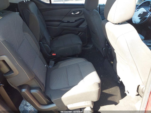 44421897 :رقم المزاد ، 1GNERGKW4JJ221819 vin ، 2018 Chevrolet Traverse Lt مزاد بيع