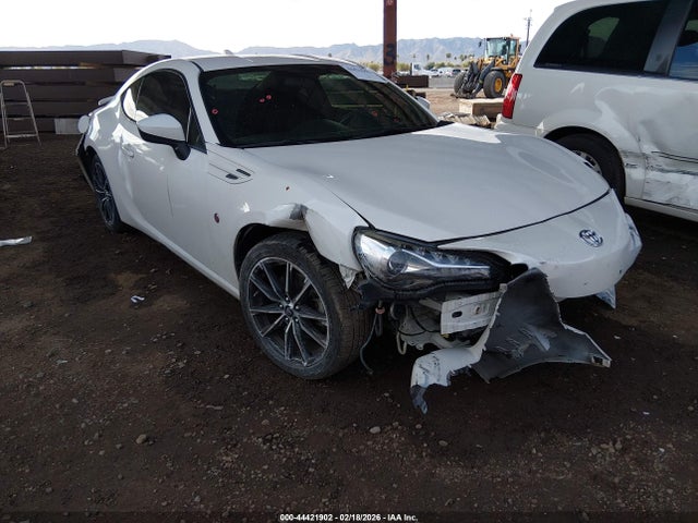 2017 TOYOTA 86 JF1ZNAA16H8705801