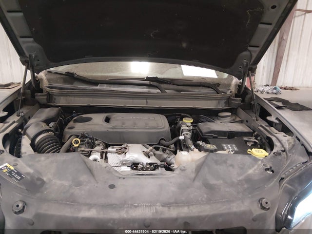 44421904 :رقم المزاد ، 1C4PJMDNXLD534497 vin ، 2020 Jeep Cherokee Limited 4x4 مزاد بيع