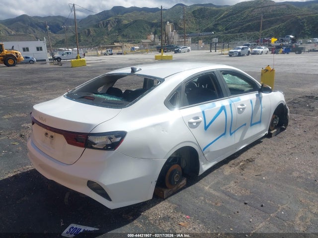 KIA Forte Lxs 2022 3KPF24AD8NE465623 Image 4