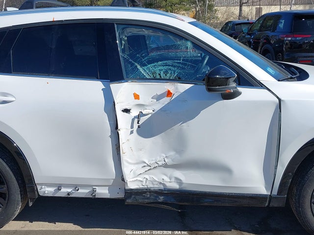 Продаж на аукціоні авто 2024 Mazda Cx-5 2.5 Carbon Turbo, vin: JM3KFBAY5R0506306, номер лоту: 44421914