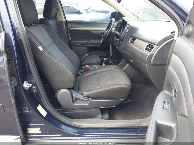 2016 MITSUBISHI OUTLANDER JA4AD2A32GZ034745 Photo 4