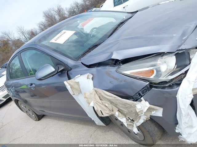 3KPA24AB1KE239315 KIA RIO S