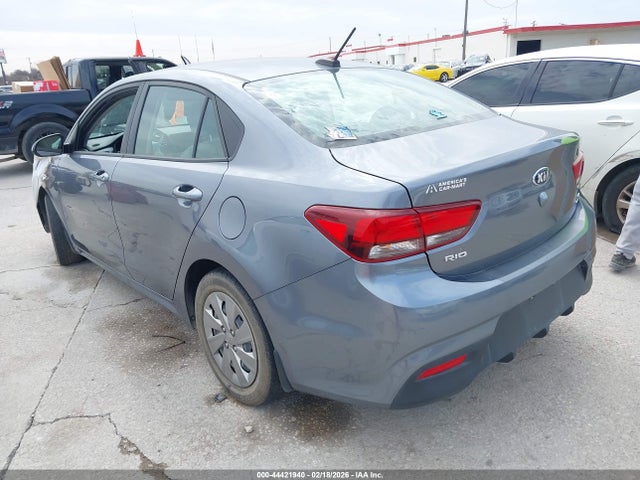 3KPA24AB1KE239315 KIA RIO S