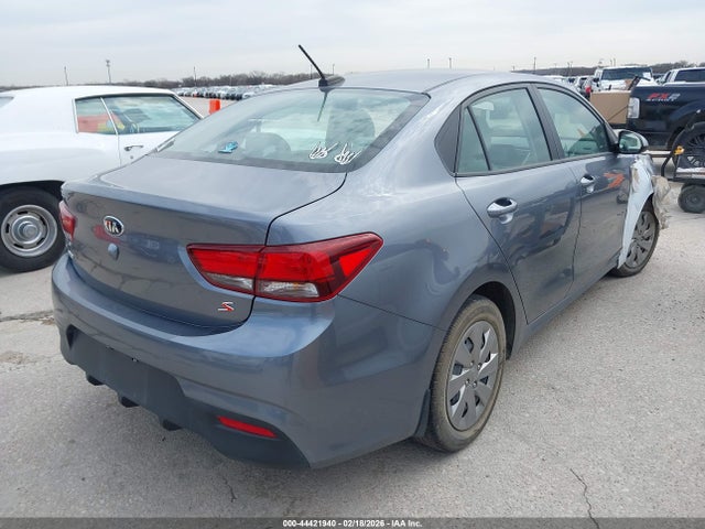 3KPA24AB1KE239315 KIA RIO S