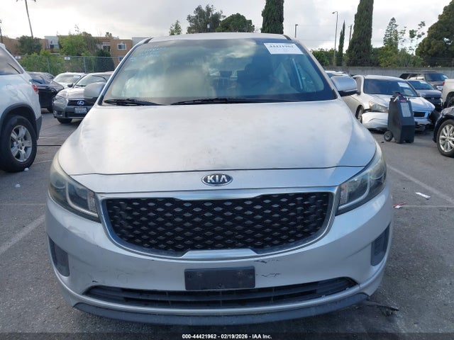 KNDMA5C13F6037940 KIA Sedona L