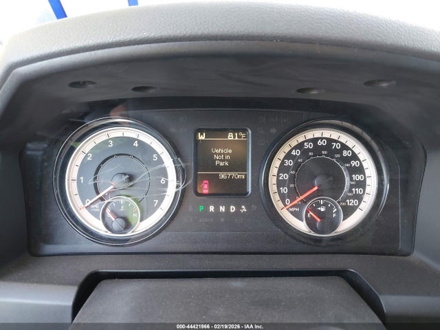 2017 Ram 1500 Express  4x4 6'4 Box მანქანა იყიდება აუქციონზე, vin: 1C6RR7FT9HS853186, აუქციონის ნომერი: 44421966