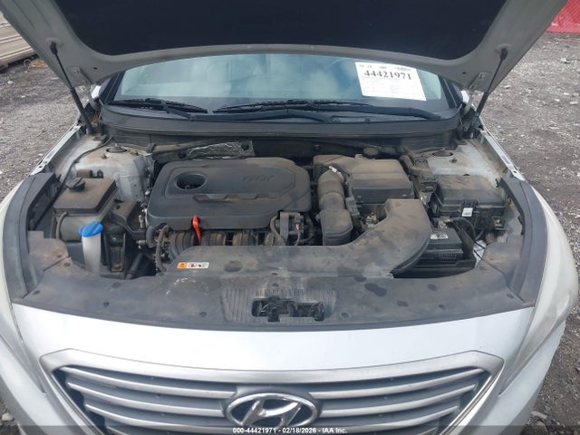 Hyundai SONATA SE 2015 5NPE24AF0FH031805 Image 10