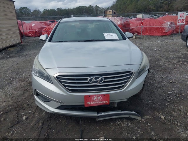 Hyundai SONATA SE 2015 5NPE24AF0FH031805 Image 12