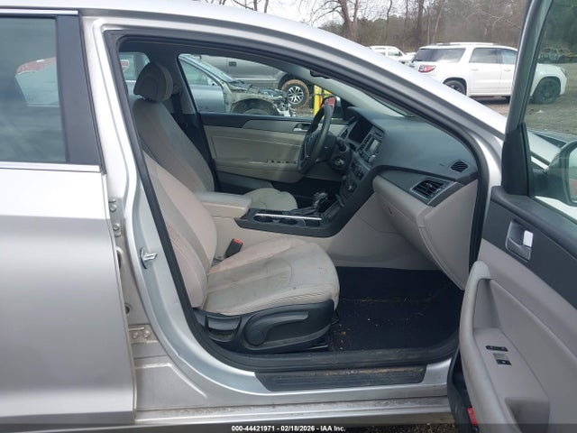 Hyundai SONATA SE 2015 5NPE24AF0FH031805 Image 5