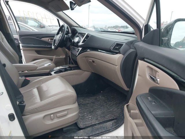 5FNYF6H90GB062064 Honda Pilot Touring