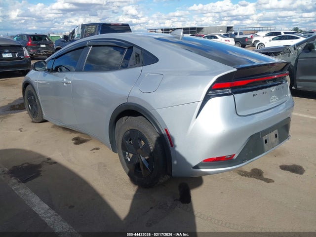 2024 TOYOTA PRIUS JTDACAAU0R3023826 Photo 2