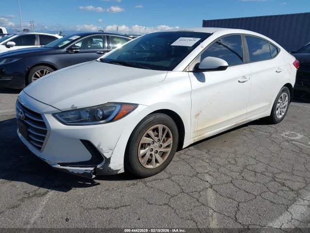 Hyundai ELANTRA SE 2017 5NPD74LF2HH185705 Image 2