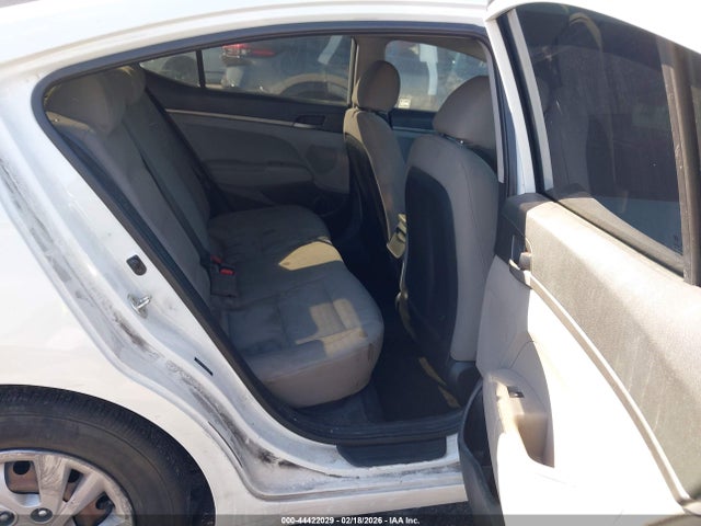 Hyundai ELANTRA SE 2017 5NPD74LF2HH185705 Image 8
