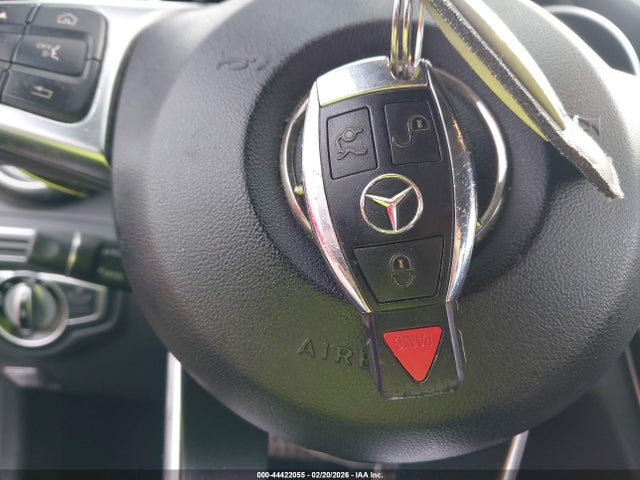 Продажа на аукционе авто 2015 Mercedes-benz C 300 Sport, vin: 55SWF4JB4FU084686, номер лота: 44422055