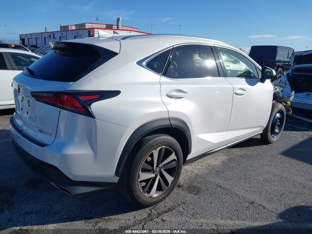 44422061 :رقم المزاد ، JTJGARBZXM5026719 vin ، 2021 Lexus Nx 300 مزاد بيع