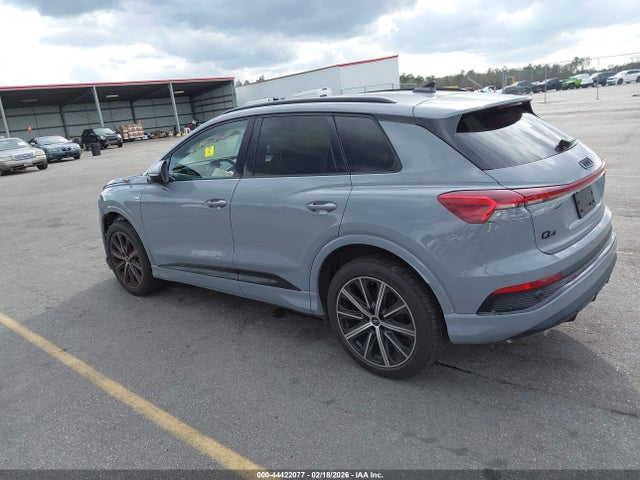 2022 AUDI Q4 E-TRON WA1L2BFZ2NP051047 Photo 2