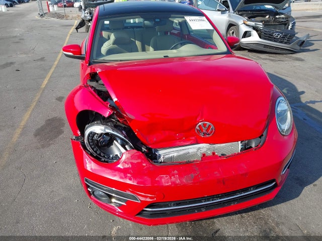 2019 VOLKSWAGEN BEETLE 3VWJD7AT3KM712784 Photo 5