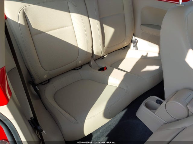 2019 VOLKSWAGEN BEETLE 3VWJD7AT3KM712784 Photo 7