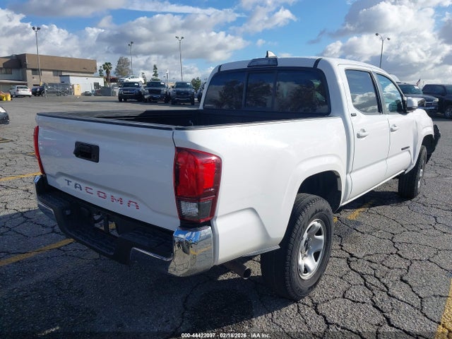 5TFAX5GN5KX132633 Toyota Tacoma Sr5