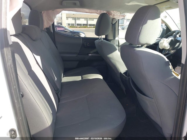 5TFAX5GN5KX132633 Toyota Tacoma Sr5