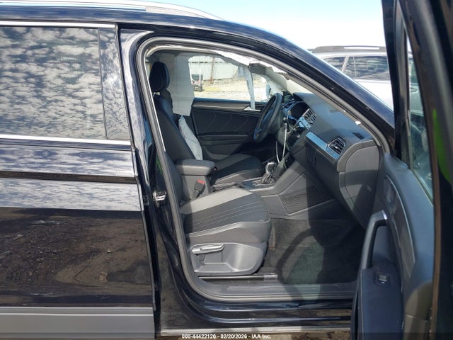 2023 VOLKSWAGEN TIGUAN 3VV3B7AX2PM123349 Photo 4