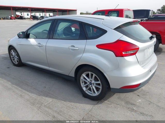 2015 FORD FOCUS 1FADP3K27FL326713 Photo 2