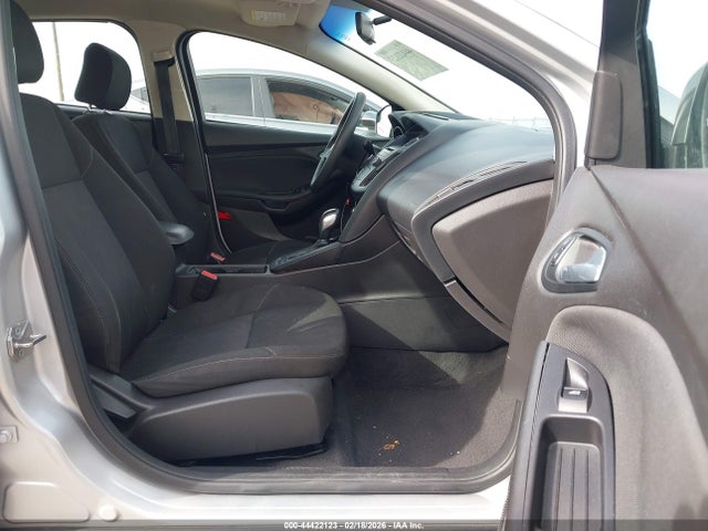 2015 FORD FOCUS 1FADP3K27FL326713 Photo 4