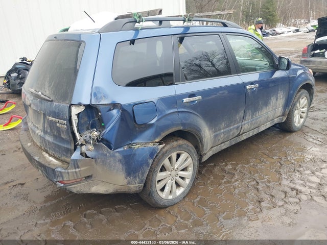 Продажа на аукционе авто 2011 Subaru Forester 2.5x Premium, vin: JF2SHADC7BH726259, номер лота: 44422133