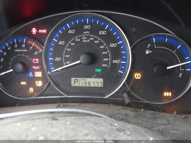 Продажа на аукционе авто 2011 Subaru Forester 2.5x Premium, vin: JF2SHADC7BH726259, номер лота: 44422133