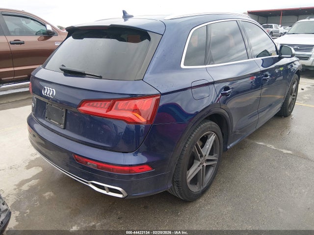 2018 Audi Sq5 3.0t Premium Plus მანქანა იყიდება აუქციონზე, vin: WA1C4AFY2J2225153, აუქციონის ნომერი: 44422134