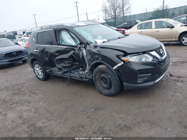 2017 NISSAN ROGUE 5N1AT2MM8HC821681
