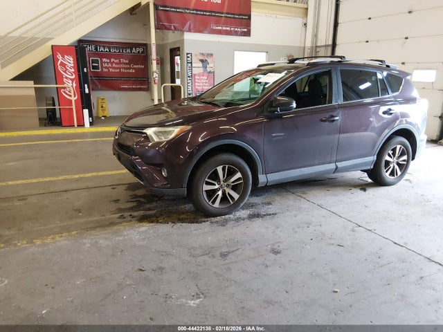Toyota Rav4 Xle 2016 2T3RFREVXGW410731 Image 2