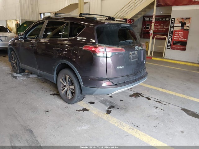 Toyota Rav4 Xle 2016 2T3RFREVXGW410731 Image 3