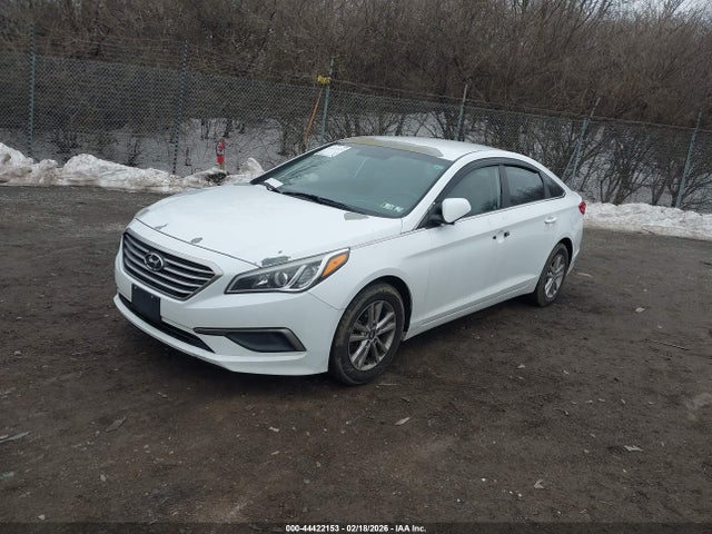 Hyundai SONATA SE 2016 5NPE24AFXGH309367 Image 2
