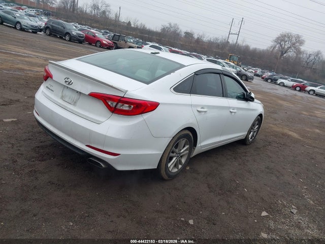 Hyundai SONATA SE 2016 5NPE24AFXGH309367 Image 4
