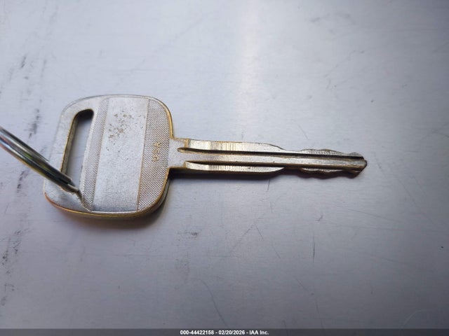 44422158 :رقم المزاد ، 1NXBB02E1TZ397156 vin ، 1996 Toyota Corolla Dx مزاد بيع