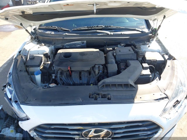 Hyundai SONATA SE 2018 5NPE24AF8JH697044 Image 10