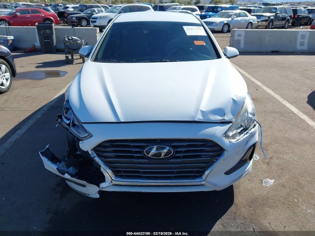 Hyundai SONATA SE 2018 5NPE24AF8JH697044 Image 13