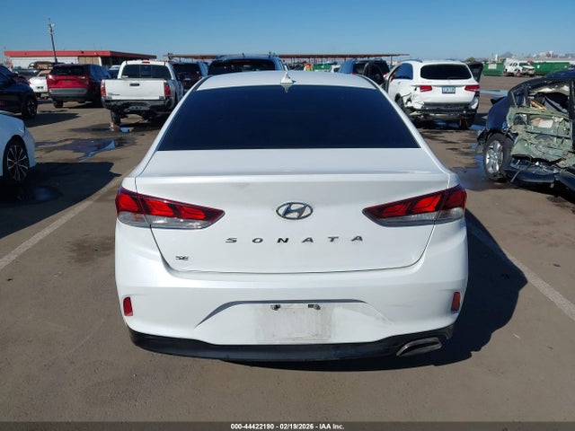 Hyundai SONATA SE 2018 5NPE24AF8JH697044 Image 17