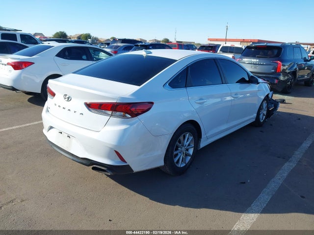 Hyundai SONATA SE 2018 5NPE24AF8JH697044 Image 4