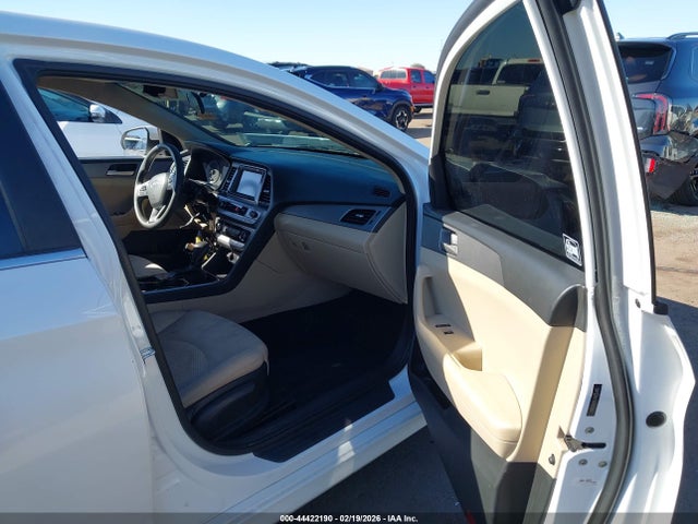 Hyundai SONATA SE 2018 5NPE24AF8JH697044 Image 5