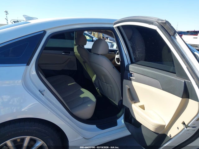Hyundai SONATA SE 2018 5NPE24AF8JH697044 Image 8