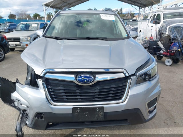JF2SKAUC5MH459806 Subaru Forester Limited