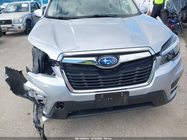 JF2SKAUC5MH459806 Subaru Forester Limited
